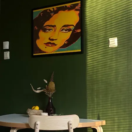 Cozy With Amazing Location Appartamento *